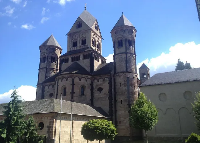 Πανσιόν Landhaus Bad Bertrich